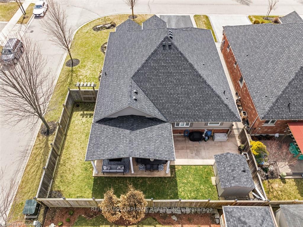 Photo 44 of 27 Carver Drive, Hamilton, Binbrook — HOMEH