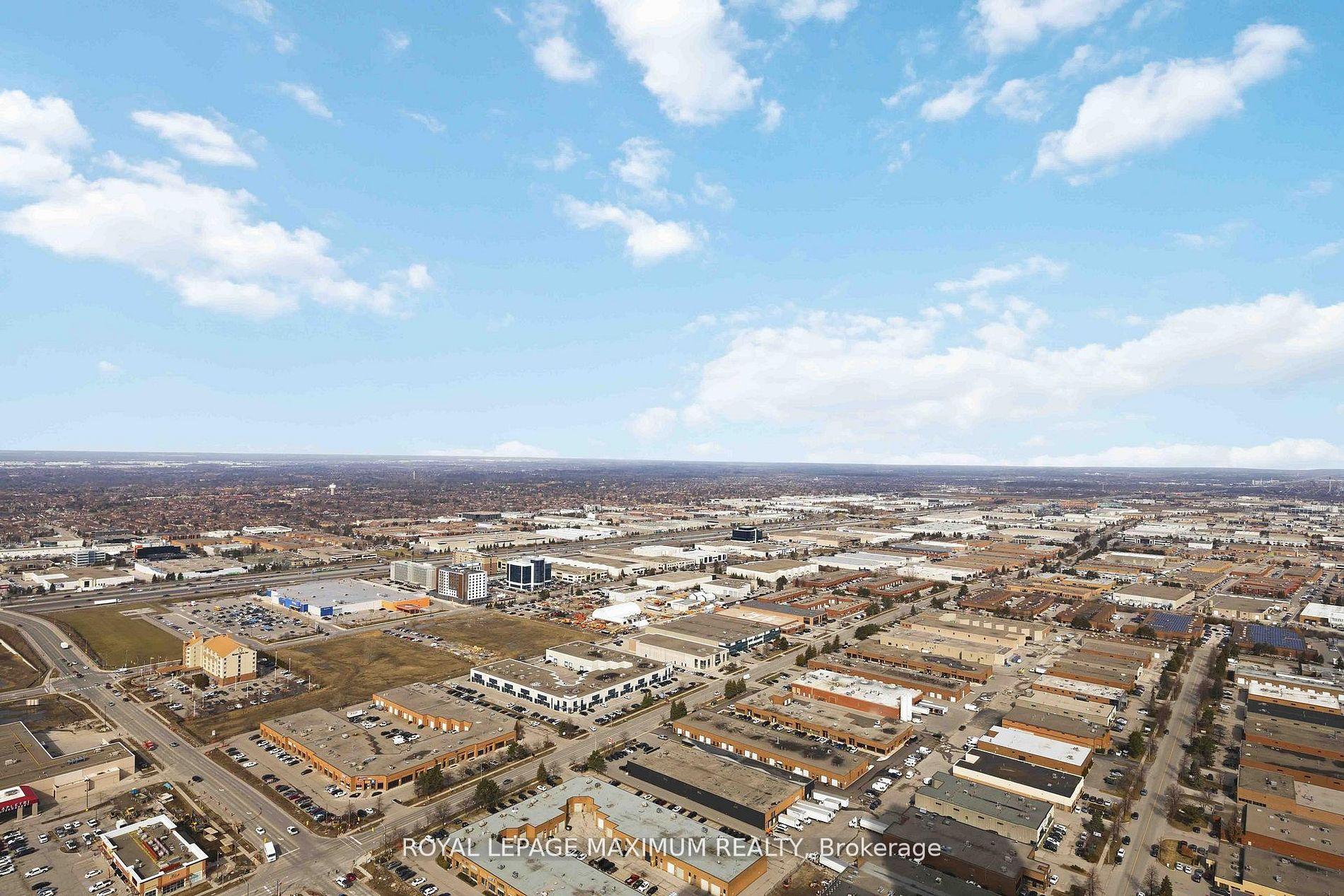 Photo 11 of Unit 5512, 5 Buttermill Avenue, Vaughan, Vaughan Corporate Centre — HOMEH