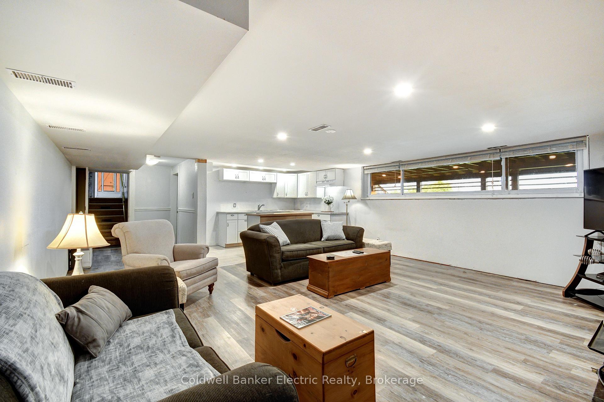Photo 10 of 1647 Stenner Road, Douro-Dummer — HOMEH