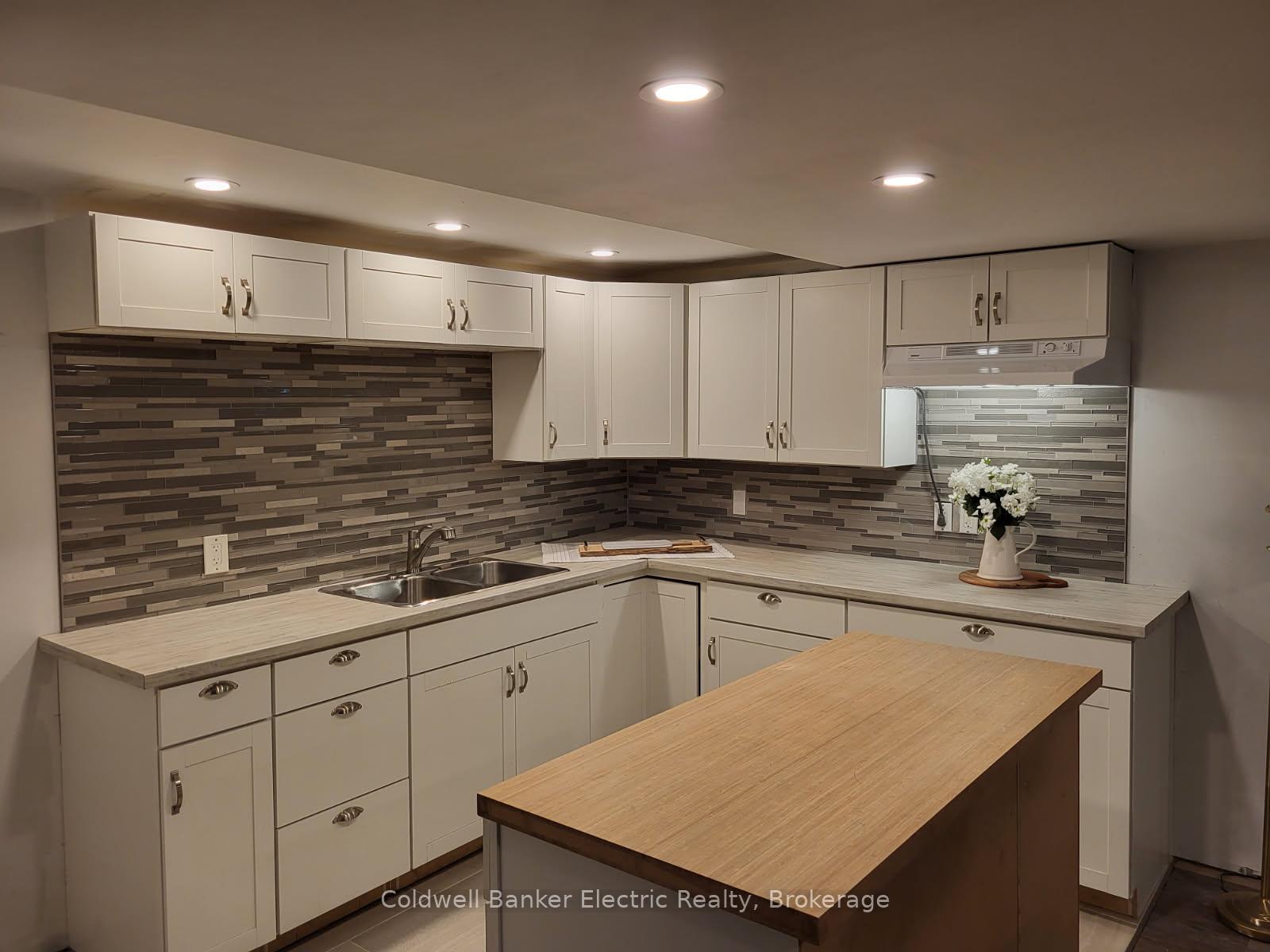 Photo 11 of 1647 Stenner Road, Douro-Dummer — HOMEH