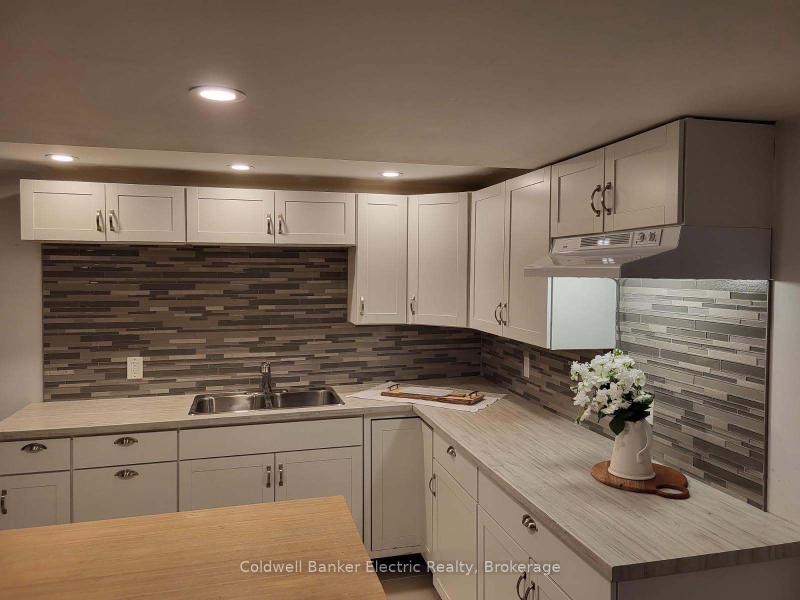 Photo 12 of 1647 Stenner Road, Douro-Dummer — HOMEH