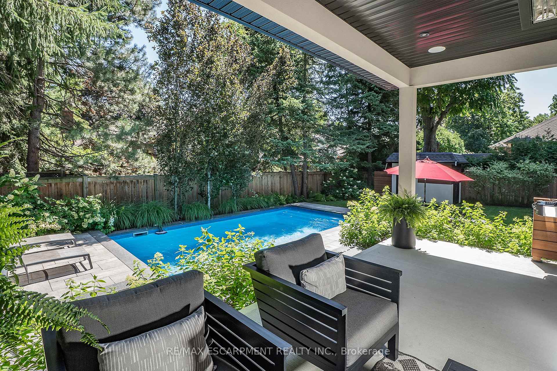 Photo 31 of 71 Lloyminn Avenue, Hamilton, Ancaster — HOMEH