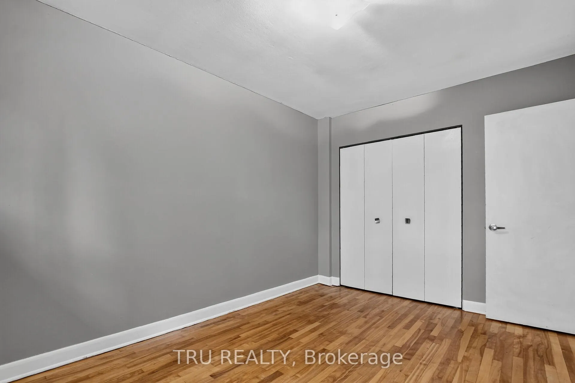 Photo 20 of Unit A, 2428 Iris Street, Ottawa, Parkway Park — HOMEH