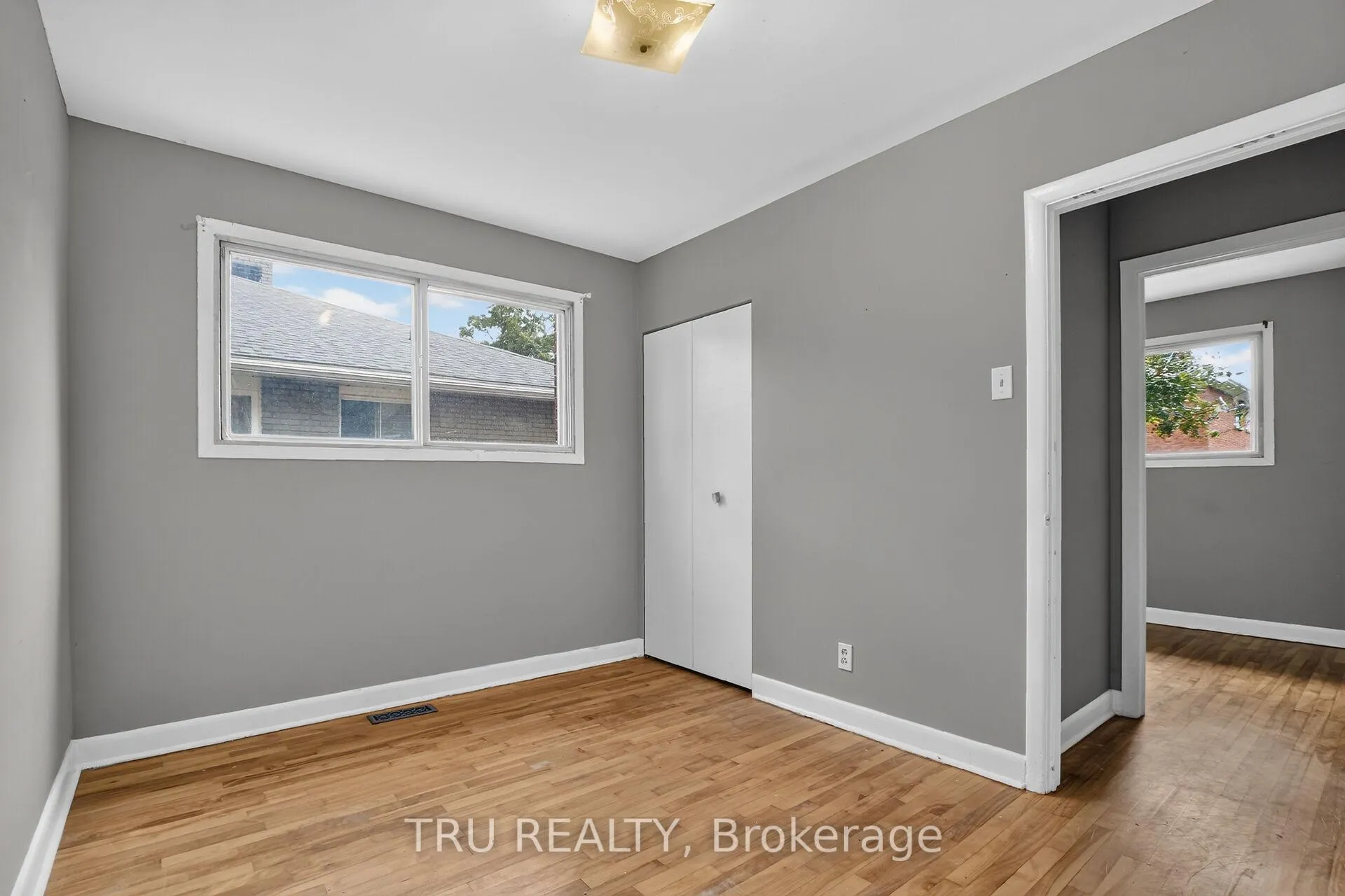 Photo 26 of Unit A, 2428 Iris Street, Ottawa, Parkway Park — HOMEH