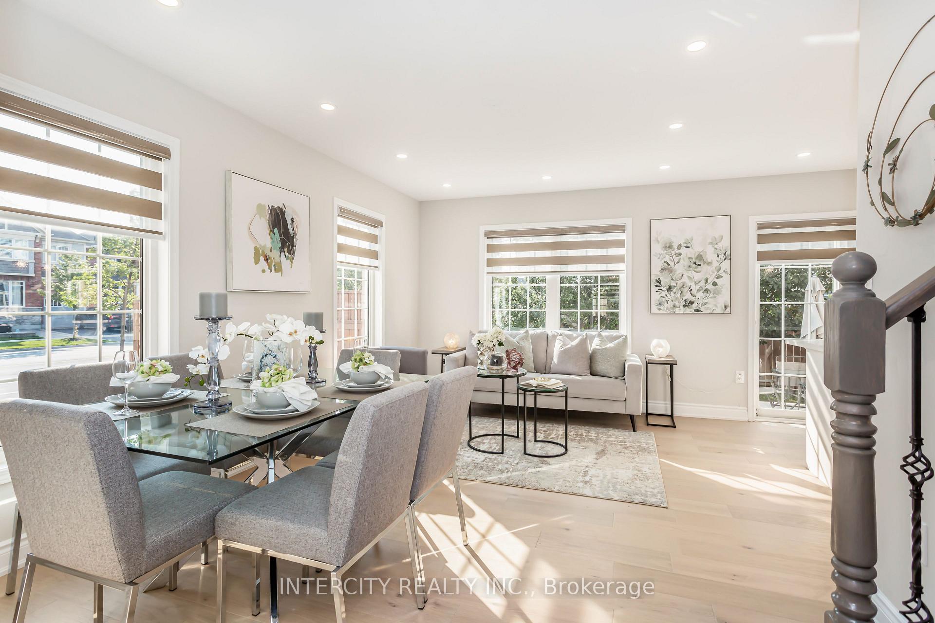 Photo 9 of 689 Ambroise Crescent N, Milton, Coates — HOMEH