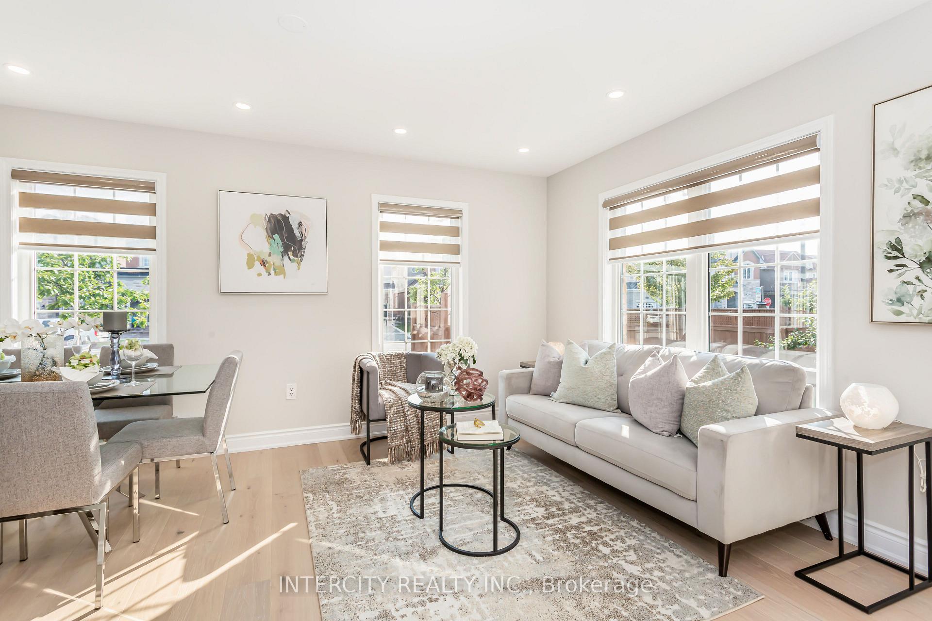 Photo 10 of 689 Ambroise Crescent N, Milton, Coates — HOMEH