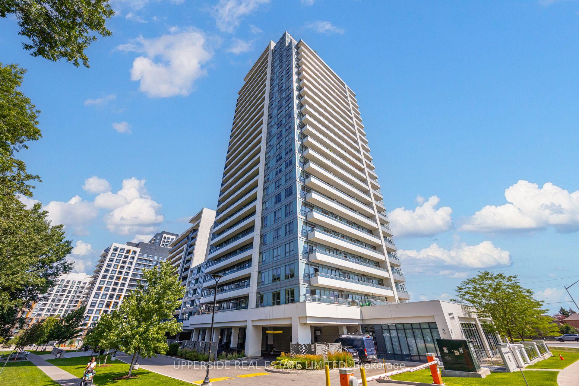 Front of Unit 806, 7890 Bathurst Street