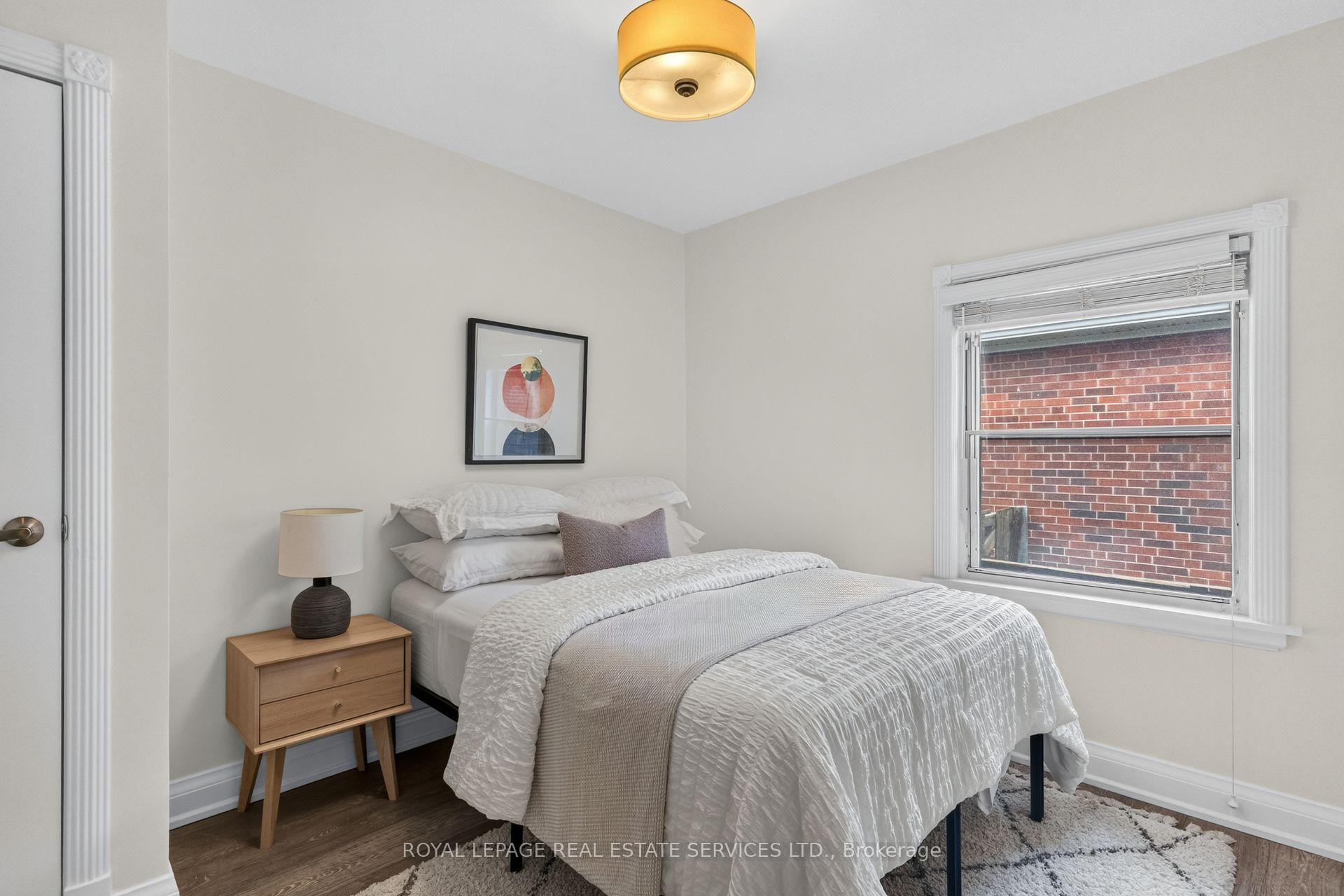 Photo 18 of 2 Glenroy Avenue, Etobicoke, Stonegate-Queensway — HOMEH