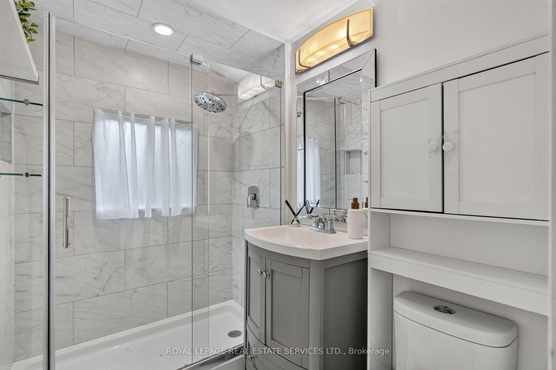Photo 19 of 2 Glenroy Avenue, Etobicoke, Stonegate-Queensway — HOMEH