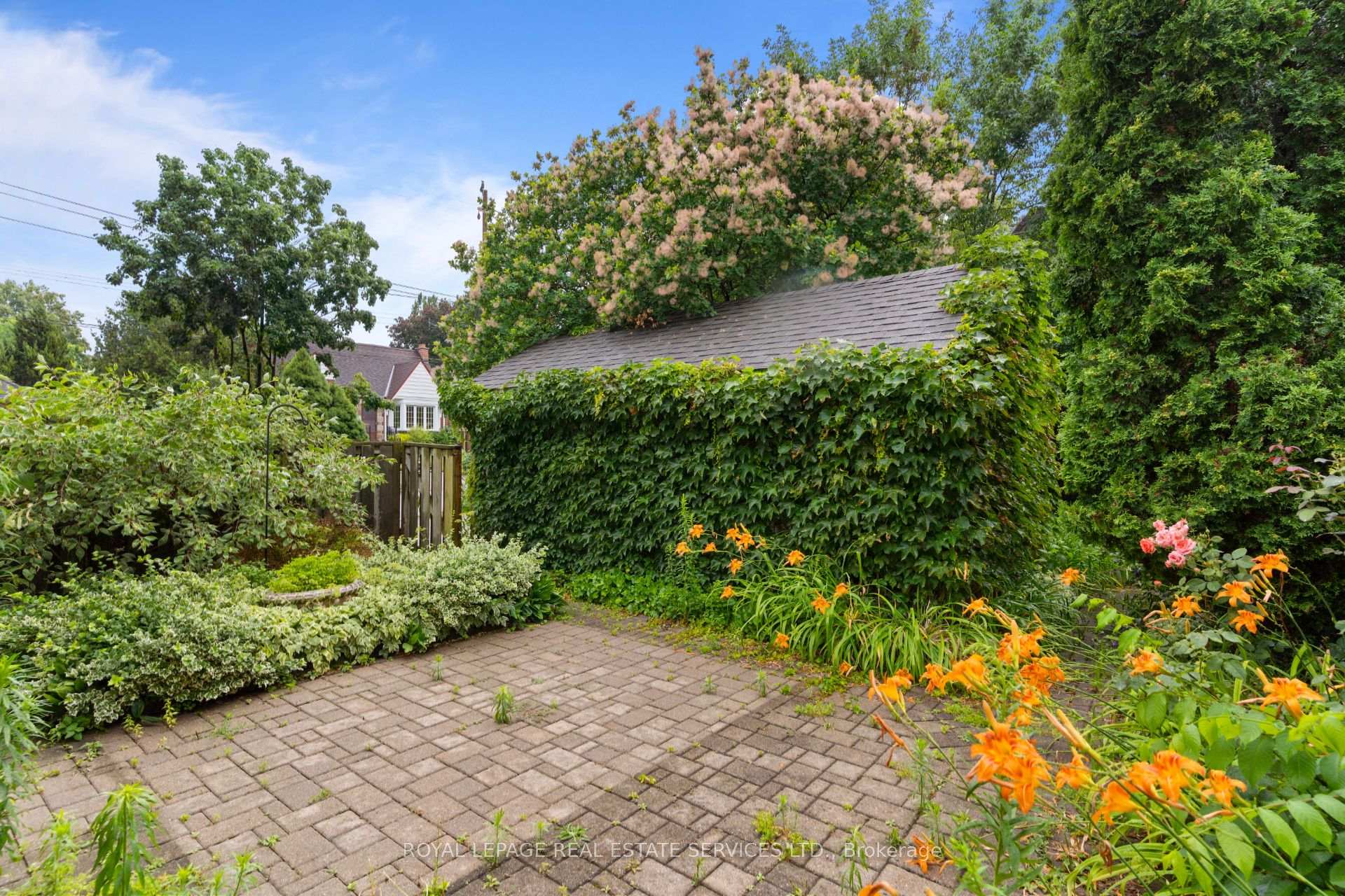 Photo 29 of 2 Glenroy Avenue, Etobicoke, Stonegate-Queensway — HOMEH