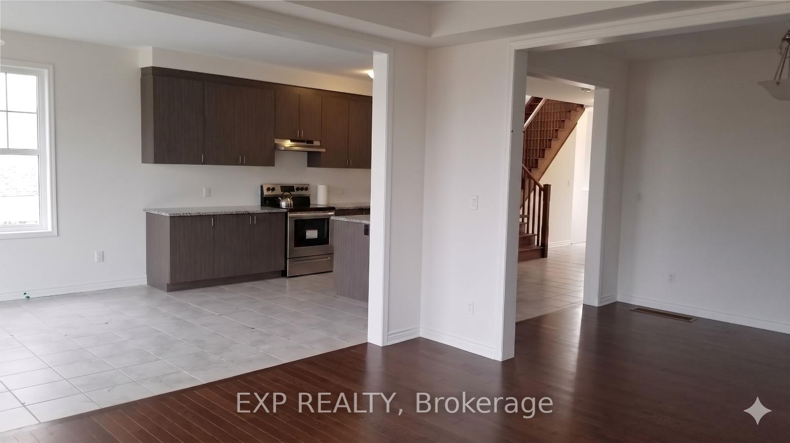 Photo 3 of 288 Ridge Road, Cambridge, Silver Heights — HOMEH