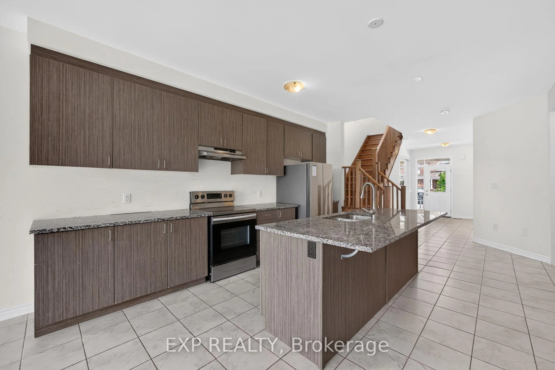 Photo 14 of 288 Ridge Road, Cambridge, Silver Heights — HOMEH