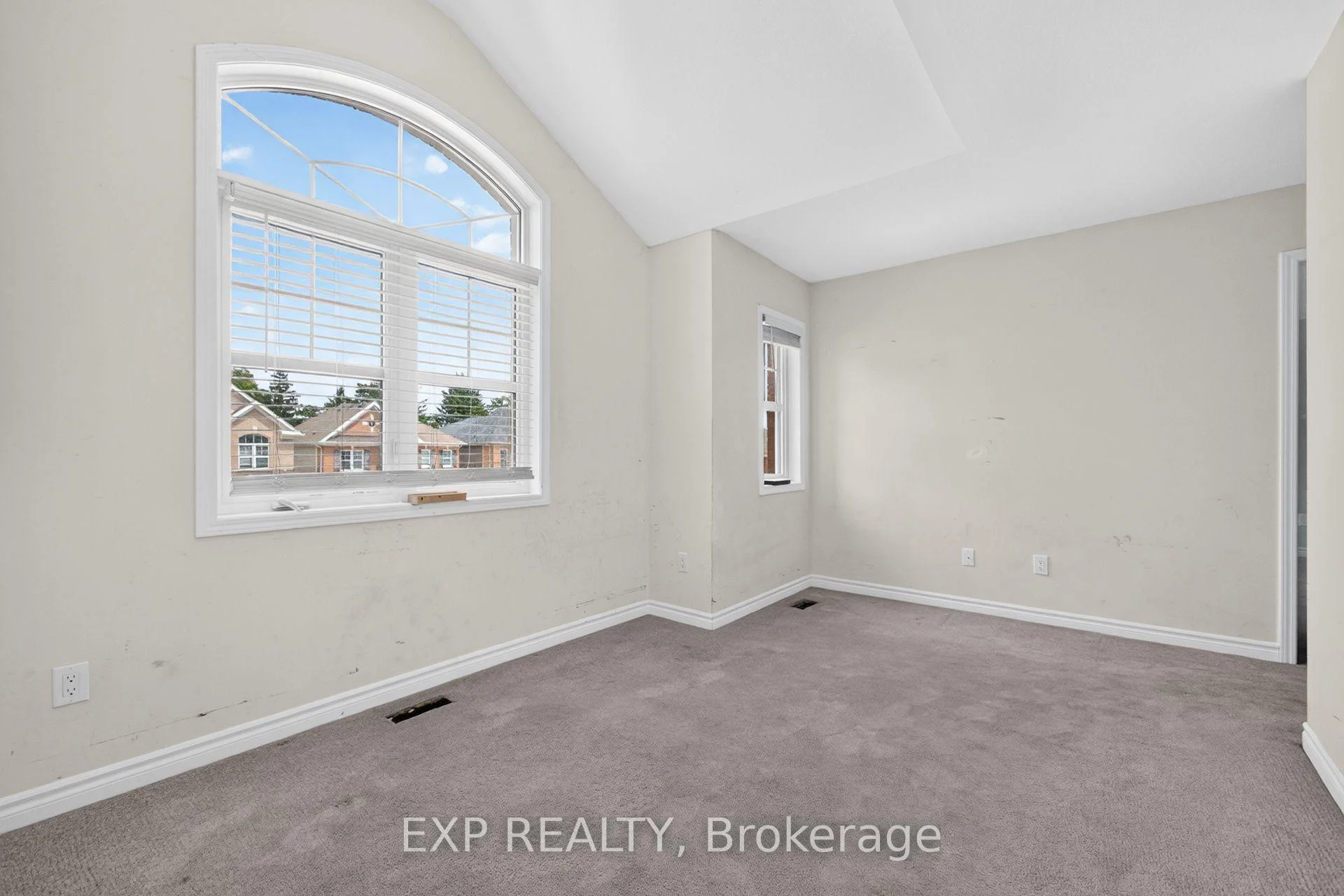 Photo 37 of 288 Ridge Road, Cambridge, Silver Heights — HOMEH