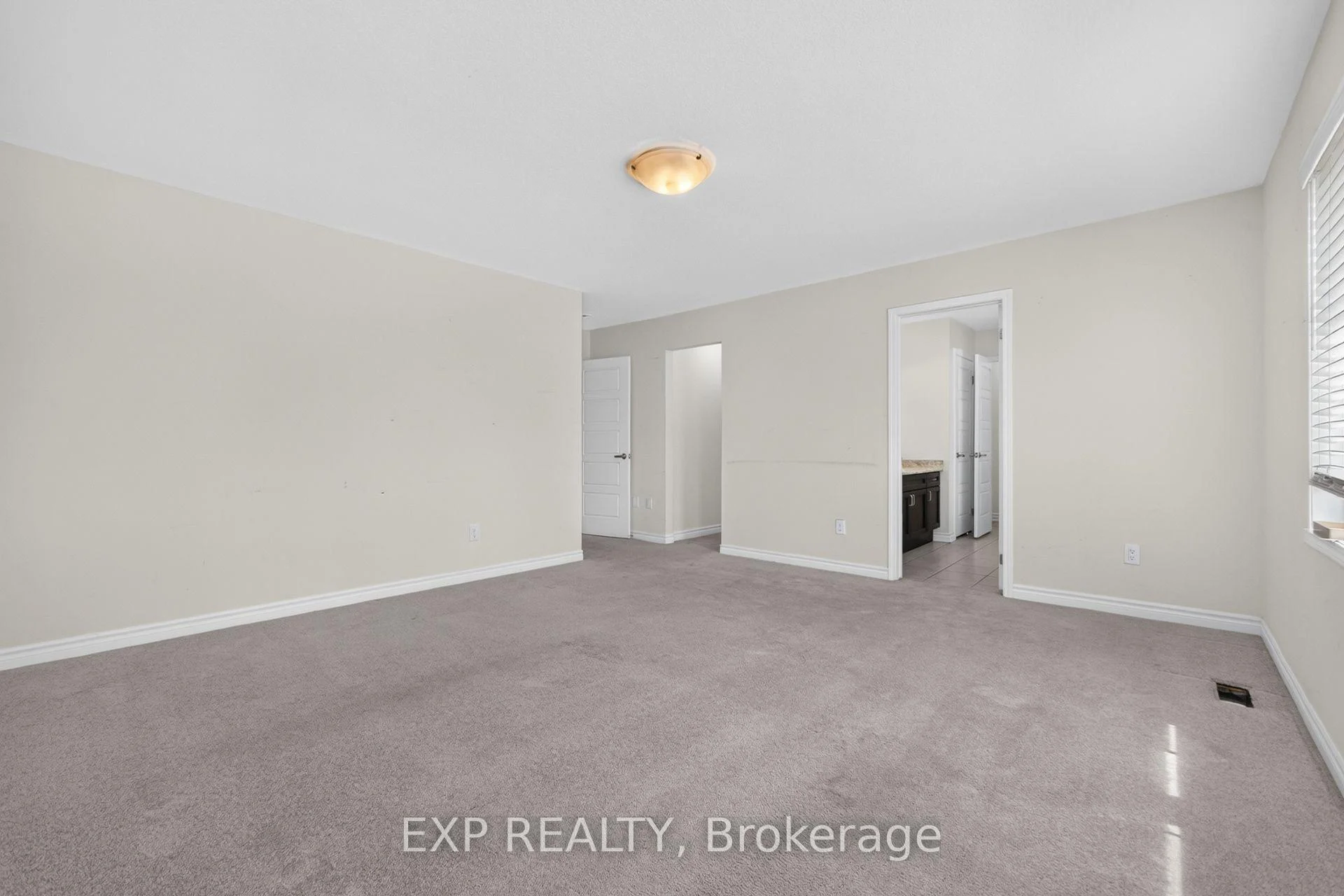 Photo 42 of 288 Ridge Road, Cambridge, Silver Heights — HOMEH