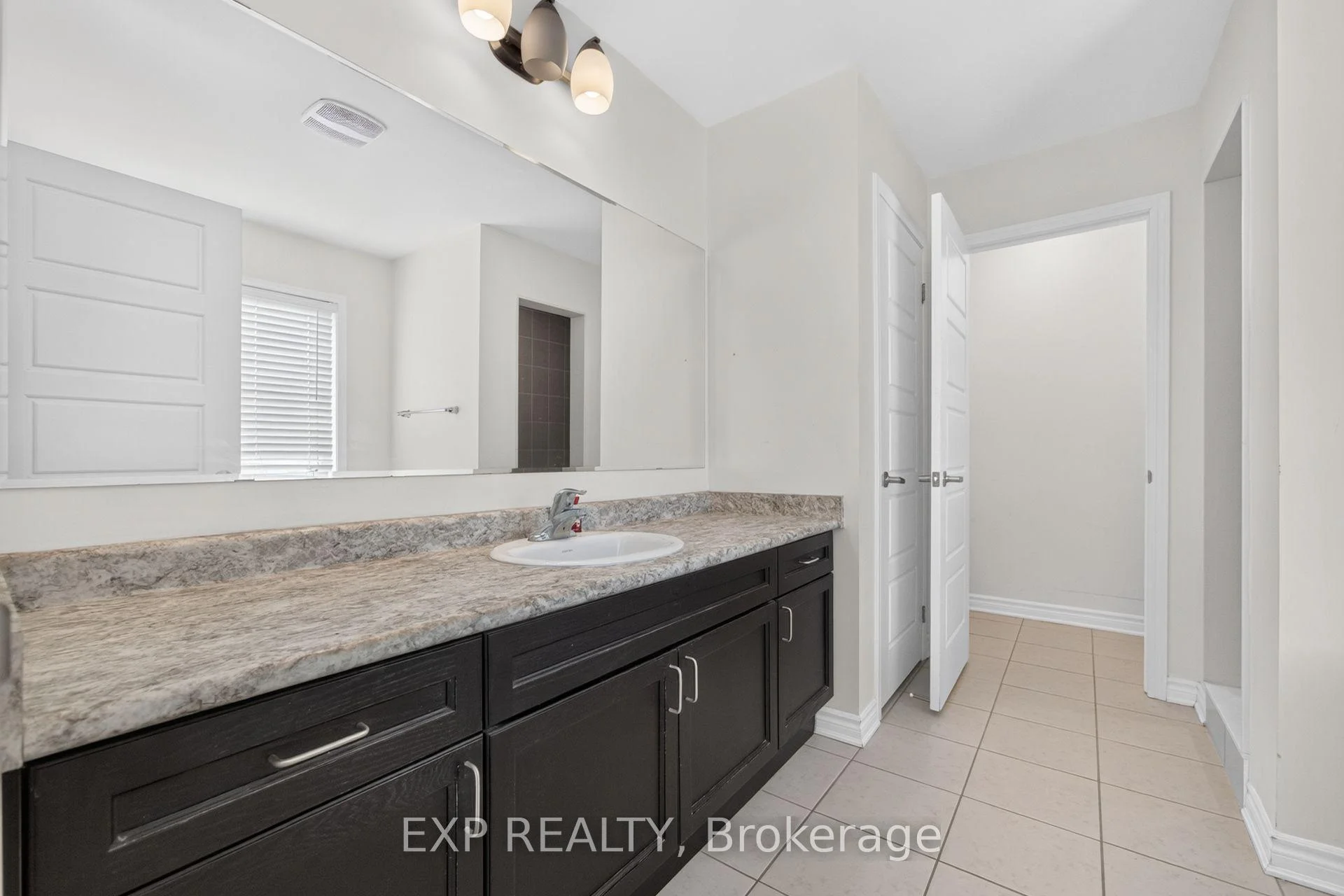 Photo 44 of 288 Ridge Road, Cambridge, Silver Heights — HOMEH