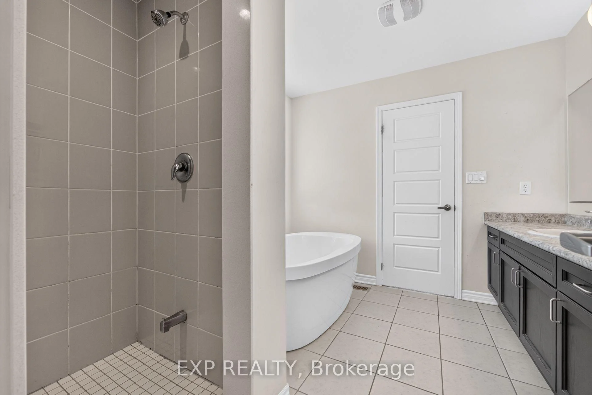 Photo 46 of 288 Ridge Road, Cambridge, Silver Heights — HOMEH