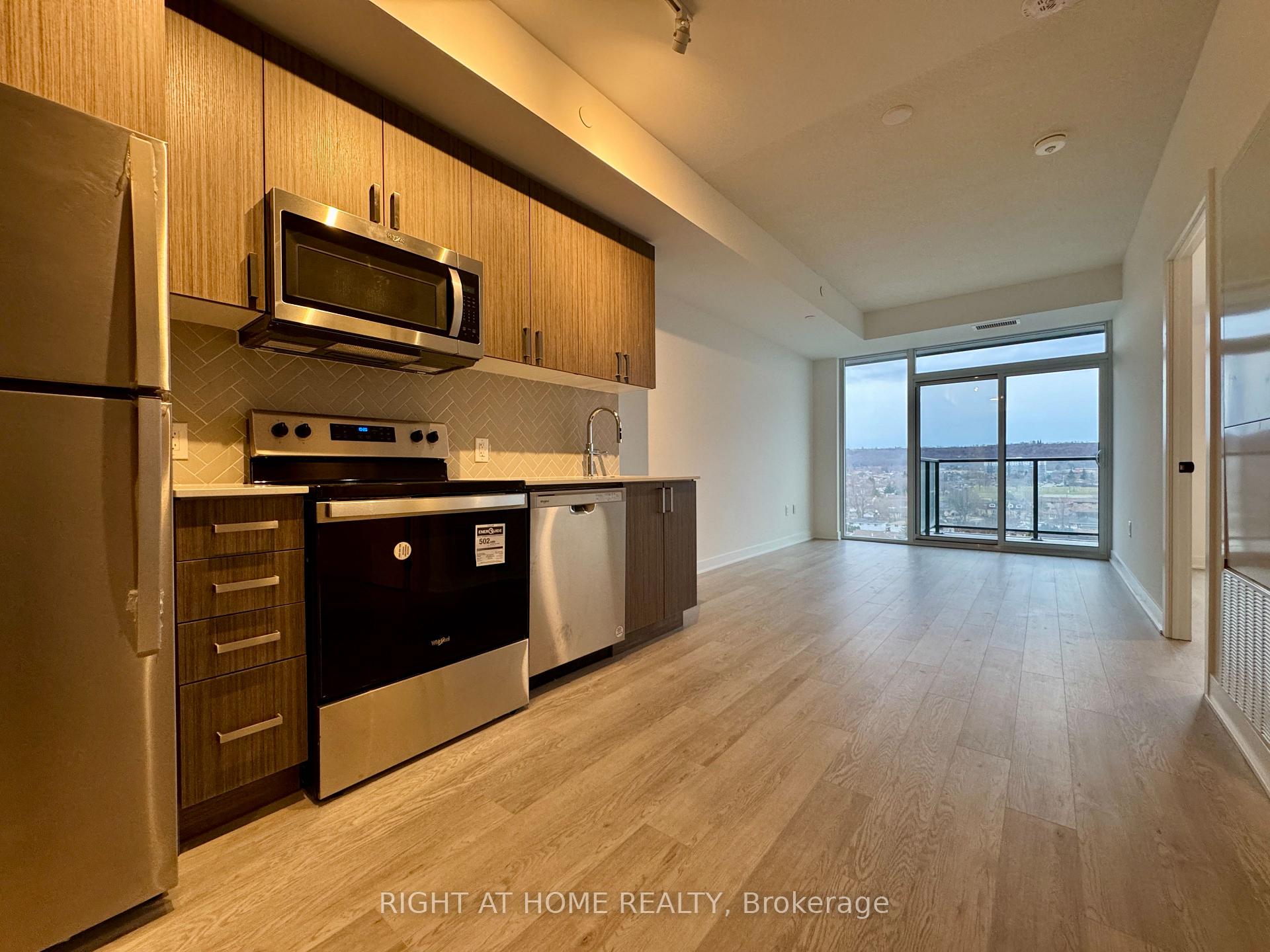 Photo 7 of Unit 704, 2782 Barton Street, Hamilton, Riverdale — HOMEH