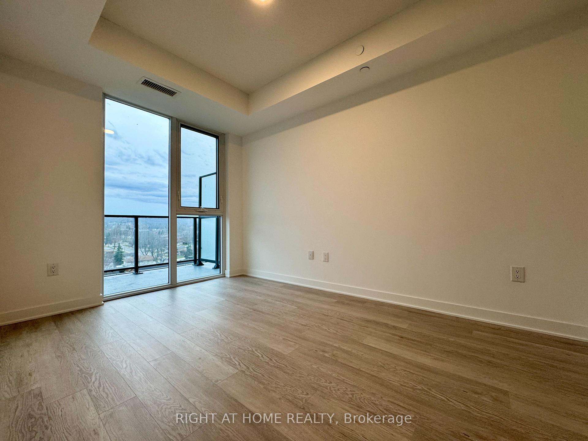 Photo 10 of Unit 704, 2782 Barton Street, Hamilton, Riverdale — HOMEH