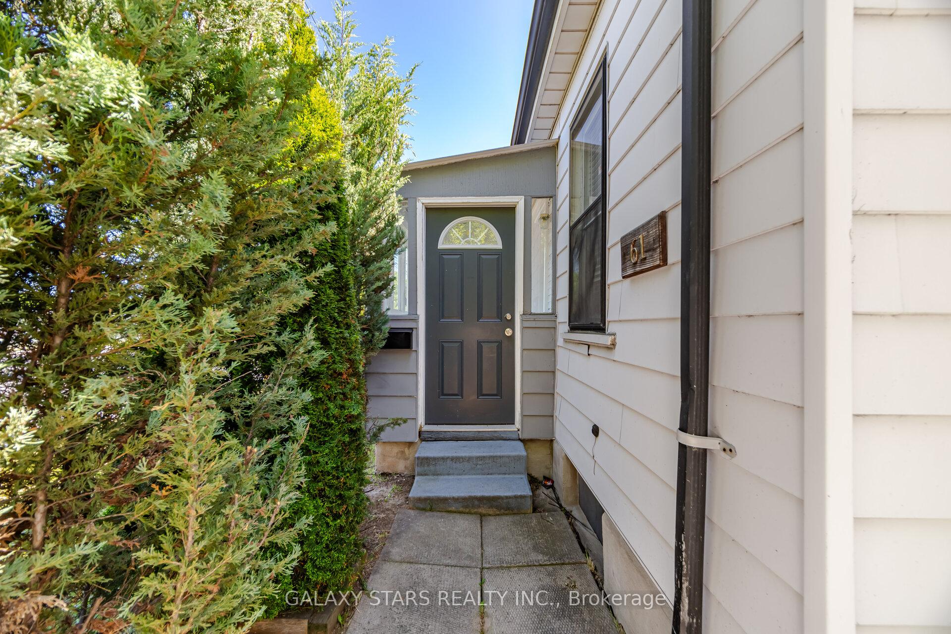 Photo 7 of 61 Paradise Road S, Hamilton, Westdale — HOMEH