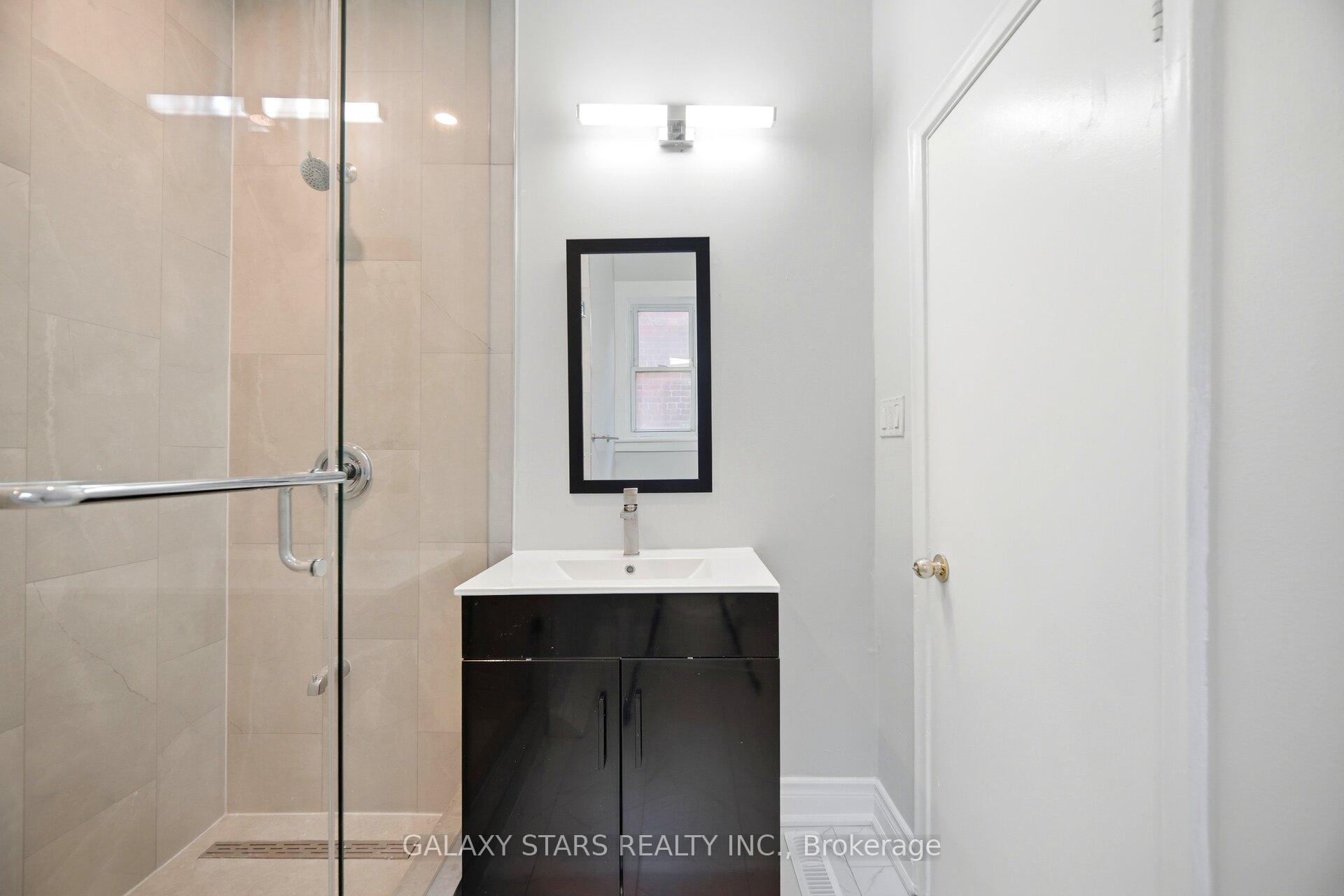 Photo 29 of 61 Paradise Road S, Hamilton, Westdale — HOMEH