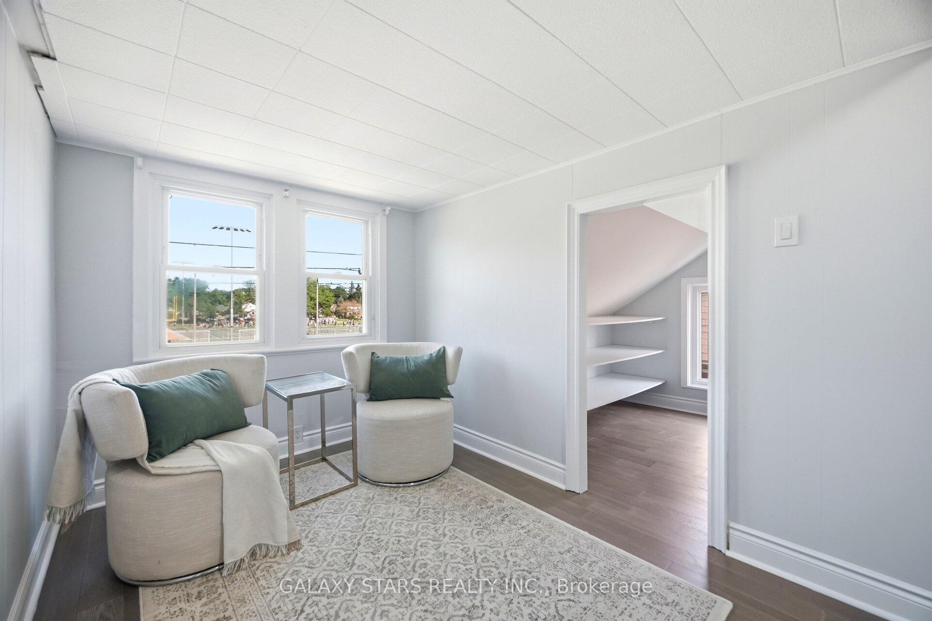 Photo 35 of 61 Paradise Road S, Hamilton, Westdale — HOMEH