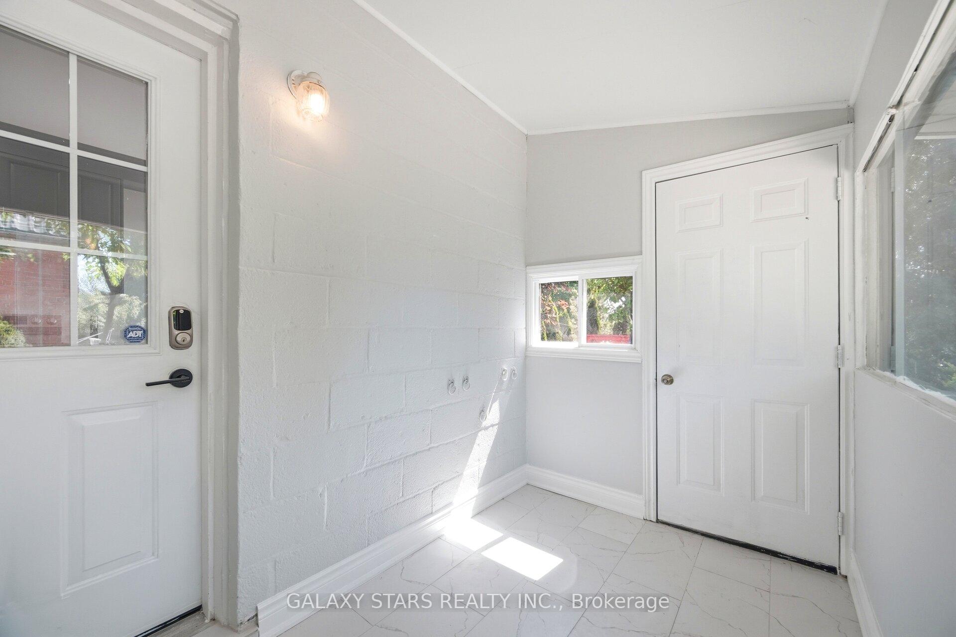 Photo 39 of 61 Paradise Road S, Hamilton, Westdale — HOMEH