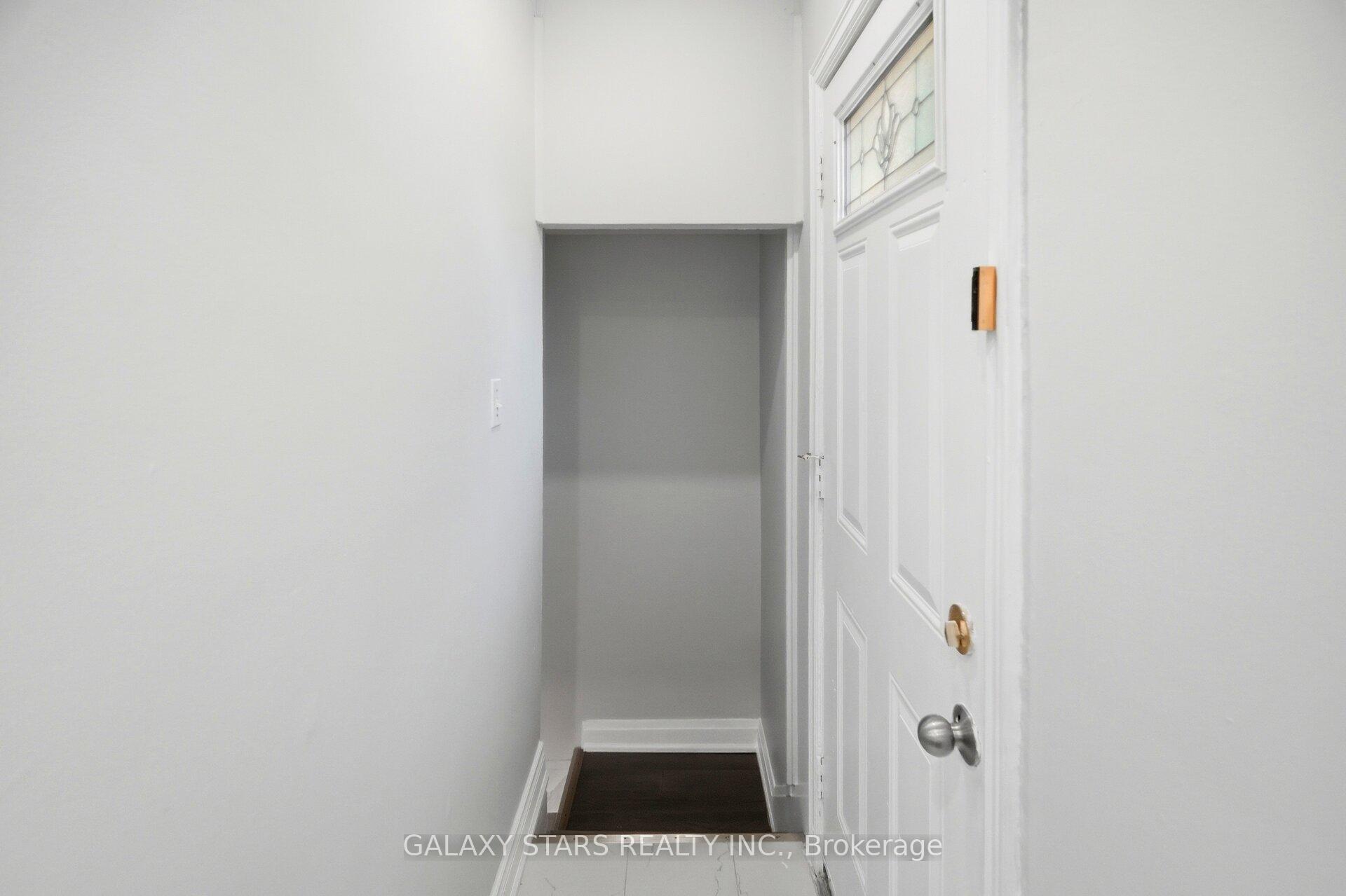 Photo 40 of 61 Paradise Road S, Hamilton, Westdale — HOMEH