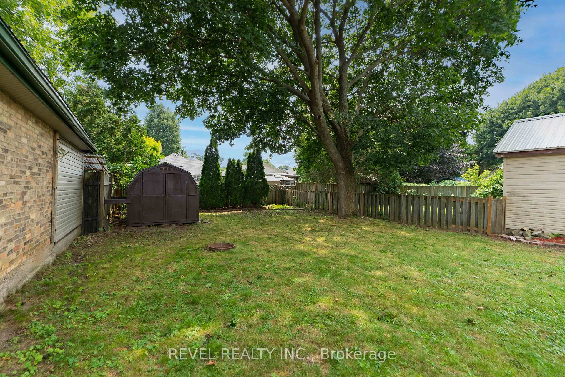 Photo 36 of 7 Maple Street, St. Thomas — HOMEH