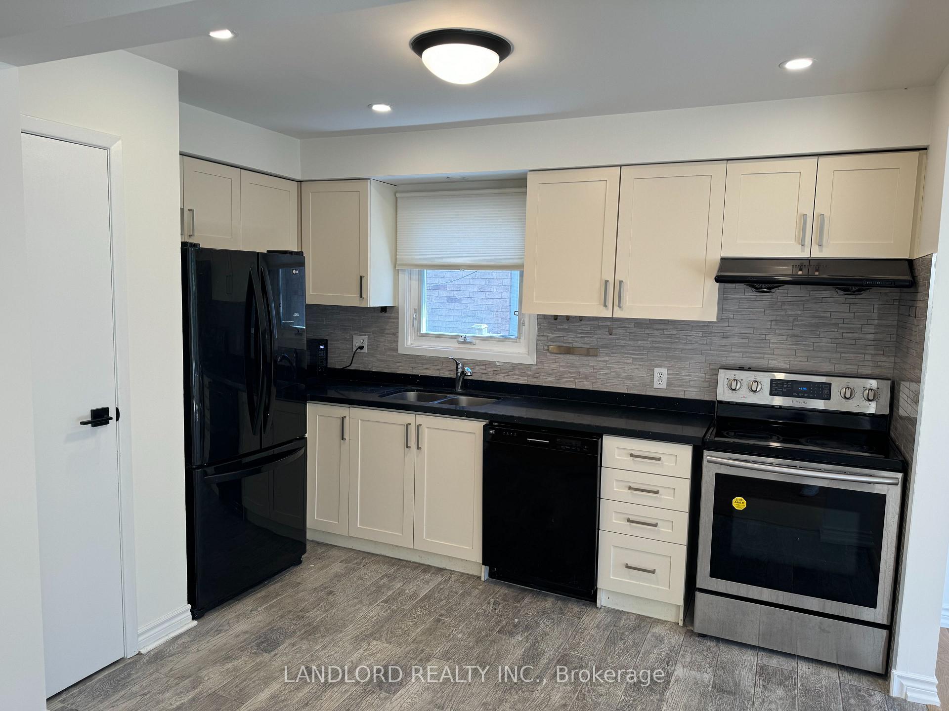 Photo 4 of 19 Vanessa Road, Markham, Markville — HOMEH