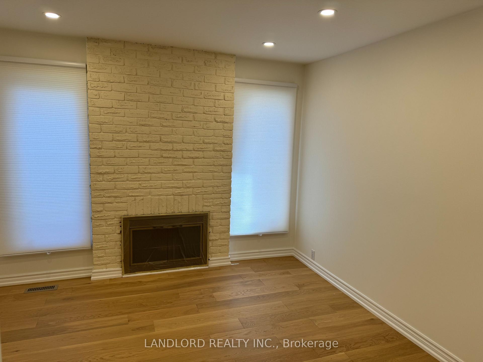 Photo 14 of 19 Vanessa Road, Markham, Markville — HOMEH