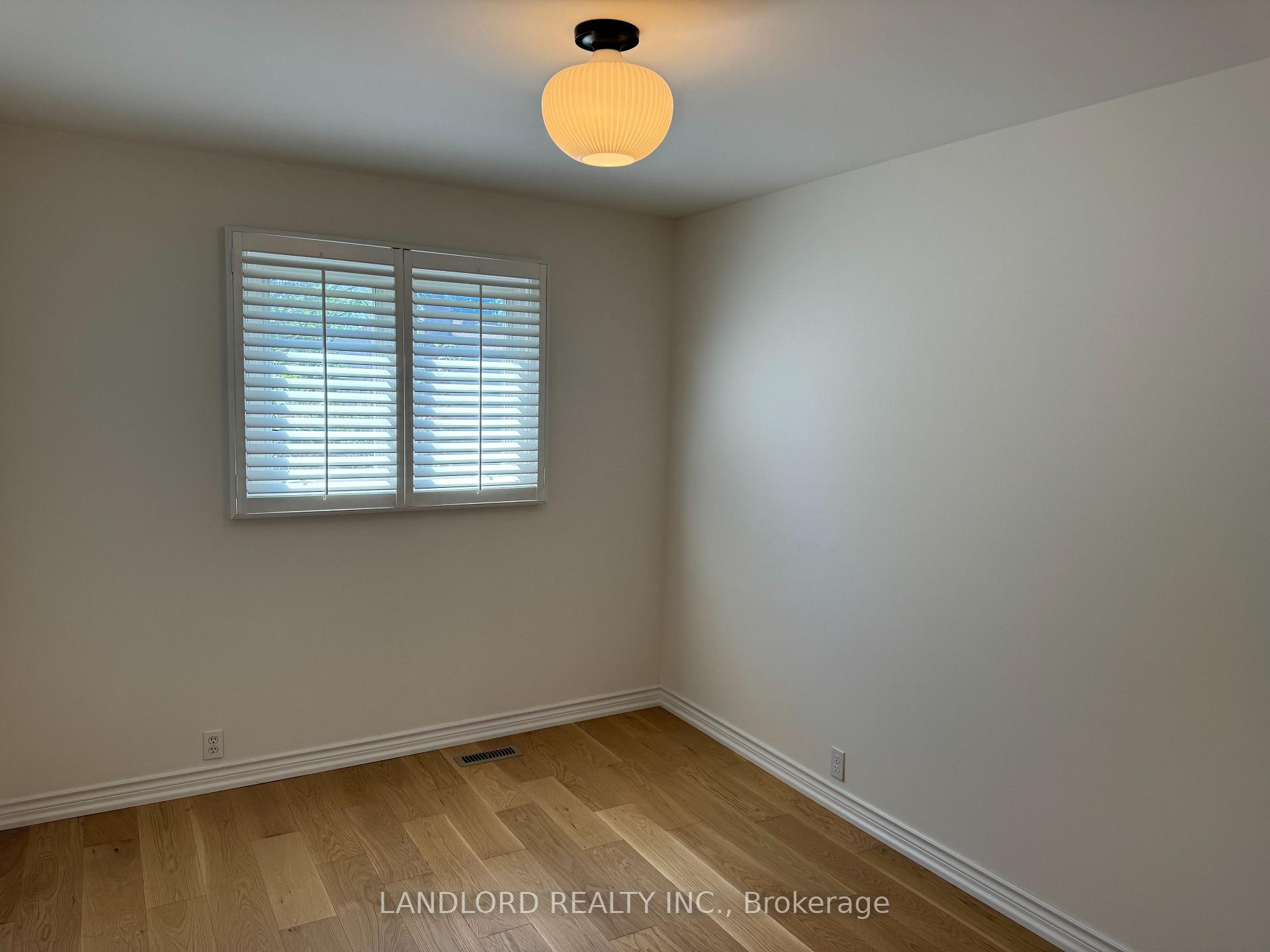 Photo 26 of 19 Vanessa Road, Markham, Markville — HOMEH