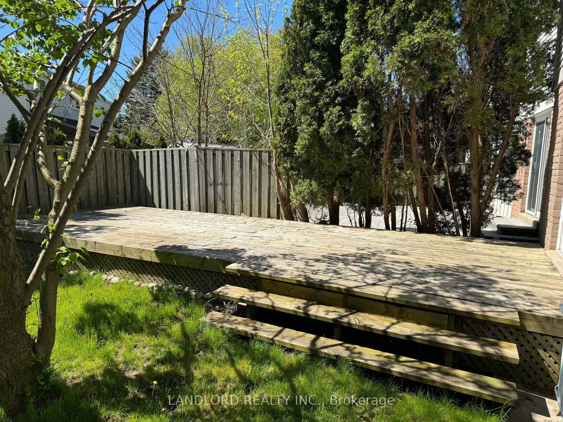 Photo 37 of 19 Vanessa Road, Markham, Markville — HOMEH