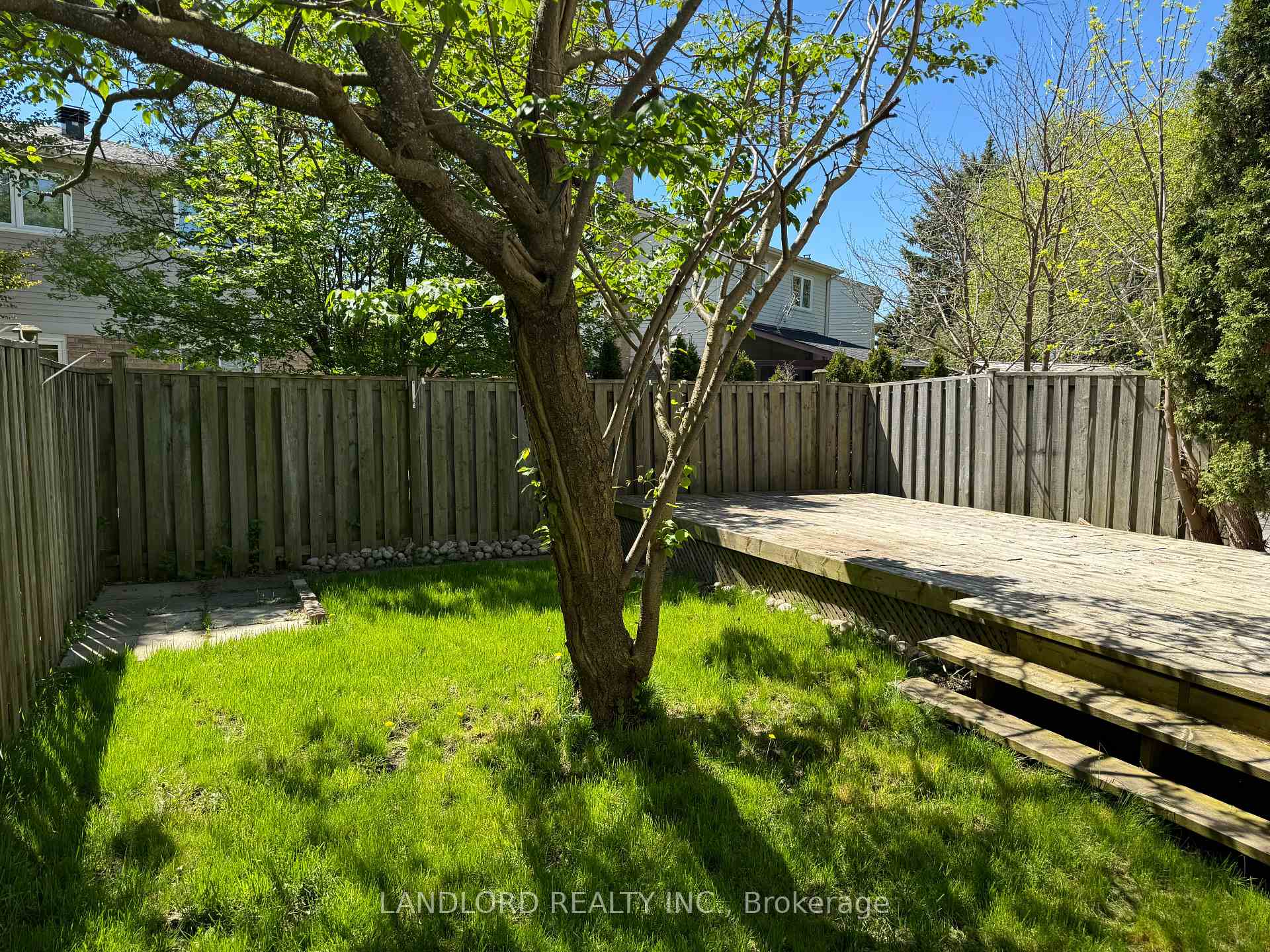Photo 38 of 19 Vanessa Road, Markham, Markville — HOMEH