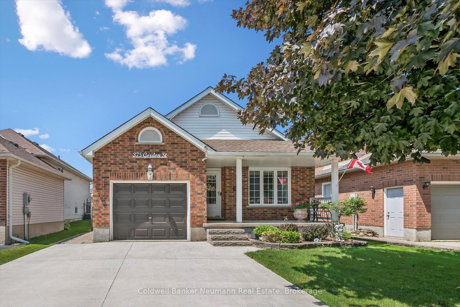 Photo 2 of 375 Gordon Street, Centre Wellington, Fergus — HOMEH