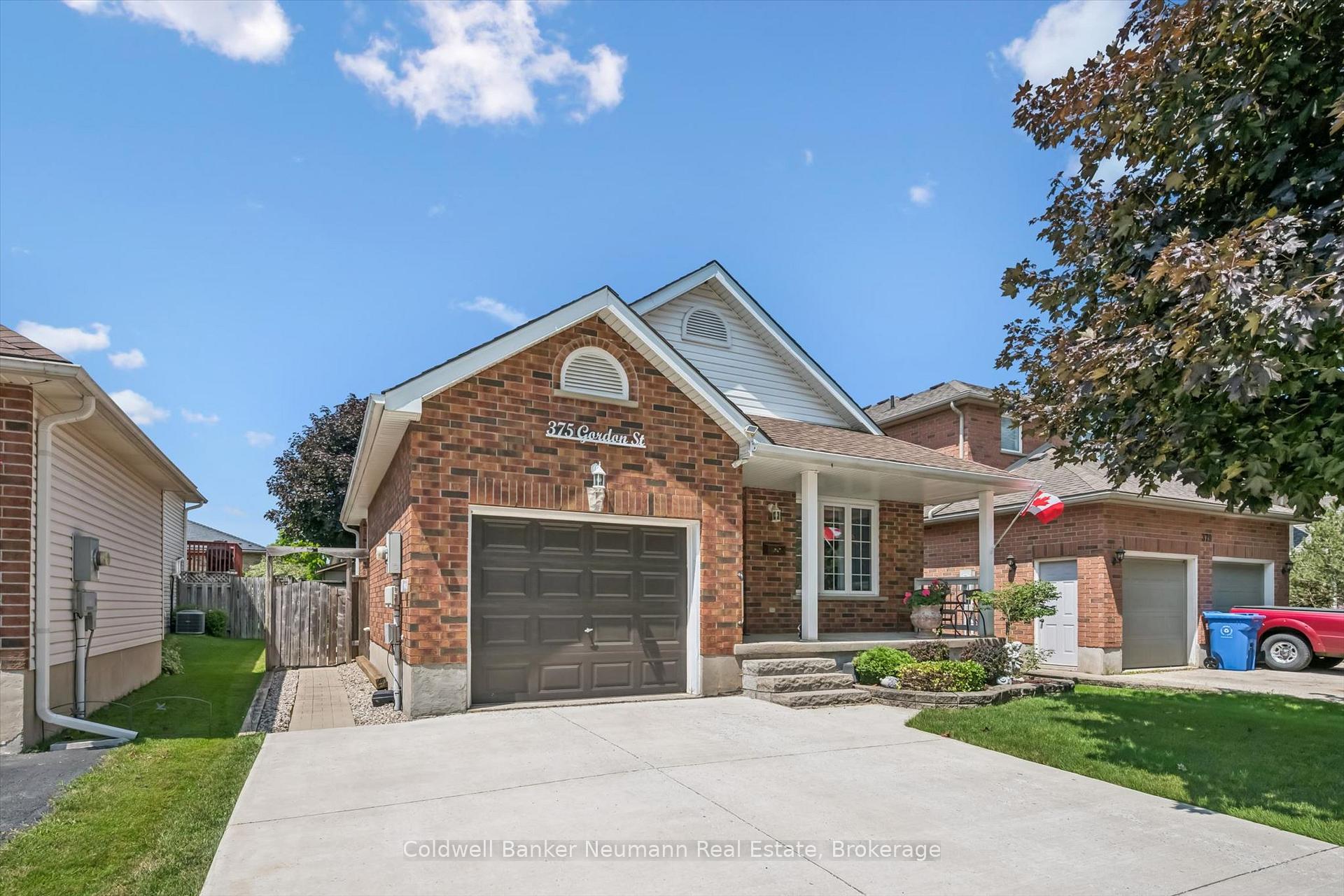 Photo 3 of 375 Gordon Street, Centre Wellington, Fergus — HOMEH