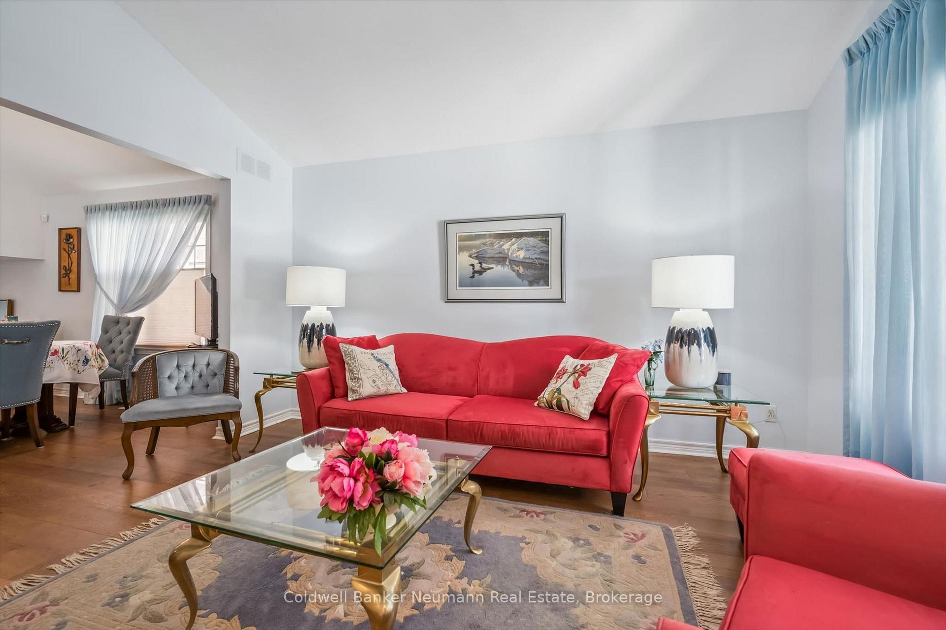 Photo 5 of 375 Gordon Street, Centre Wellington, Fergus — HOMEH