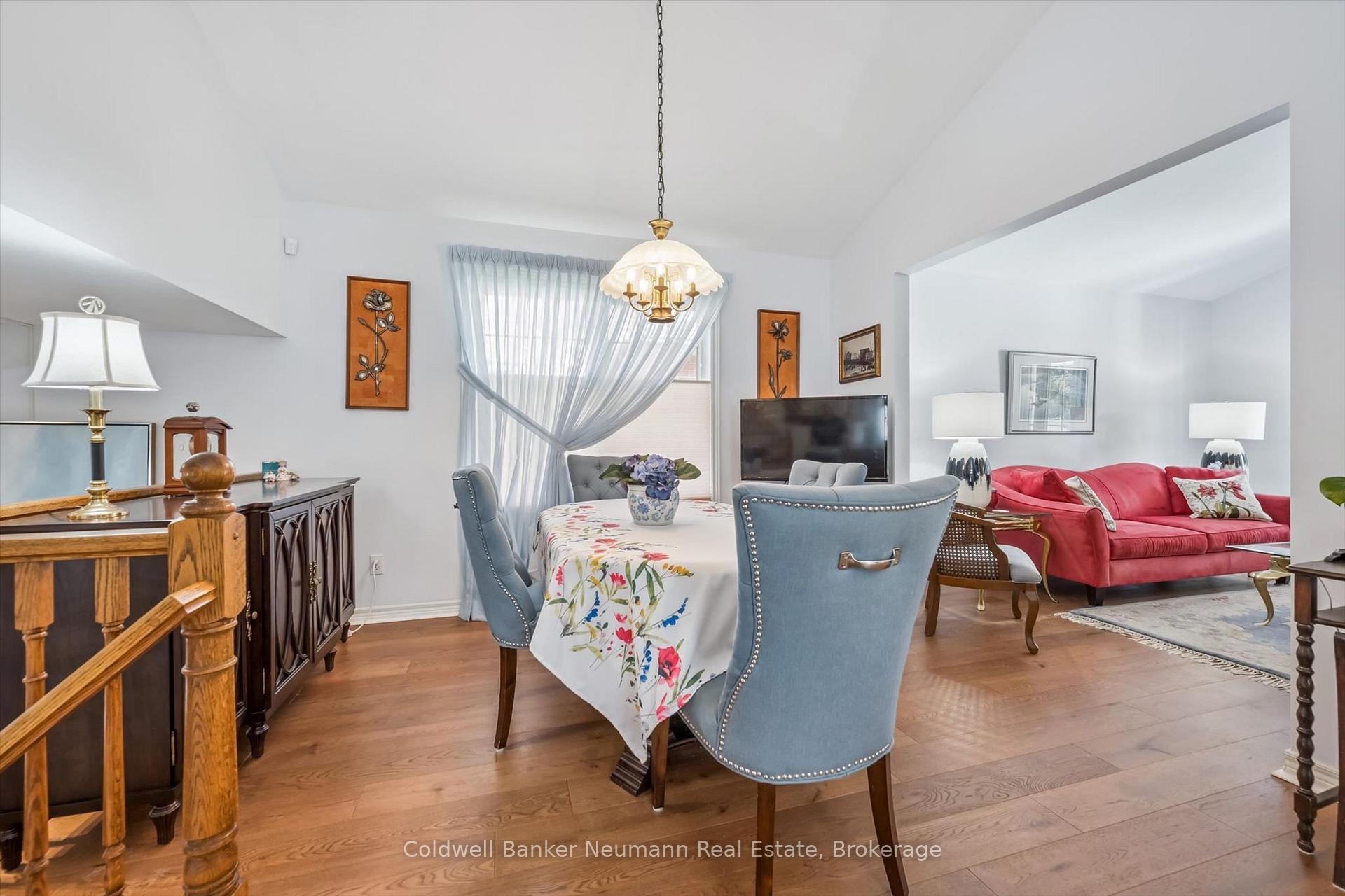 Photo 8 of 375 Gordon Street, Centre Wellington, Fergus — HOMEH