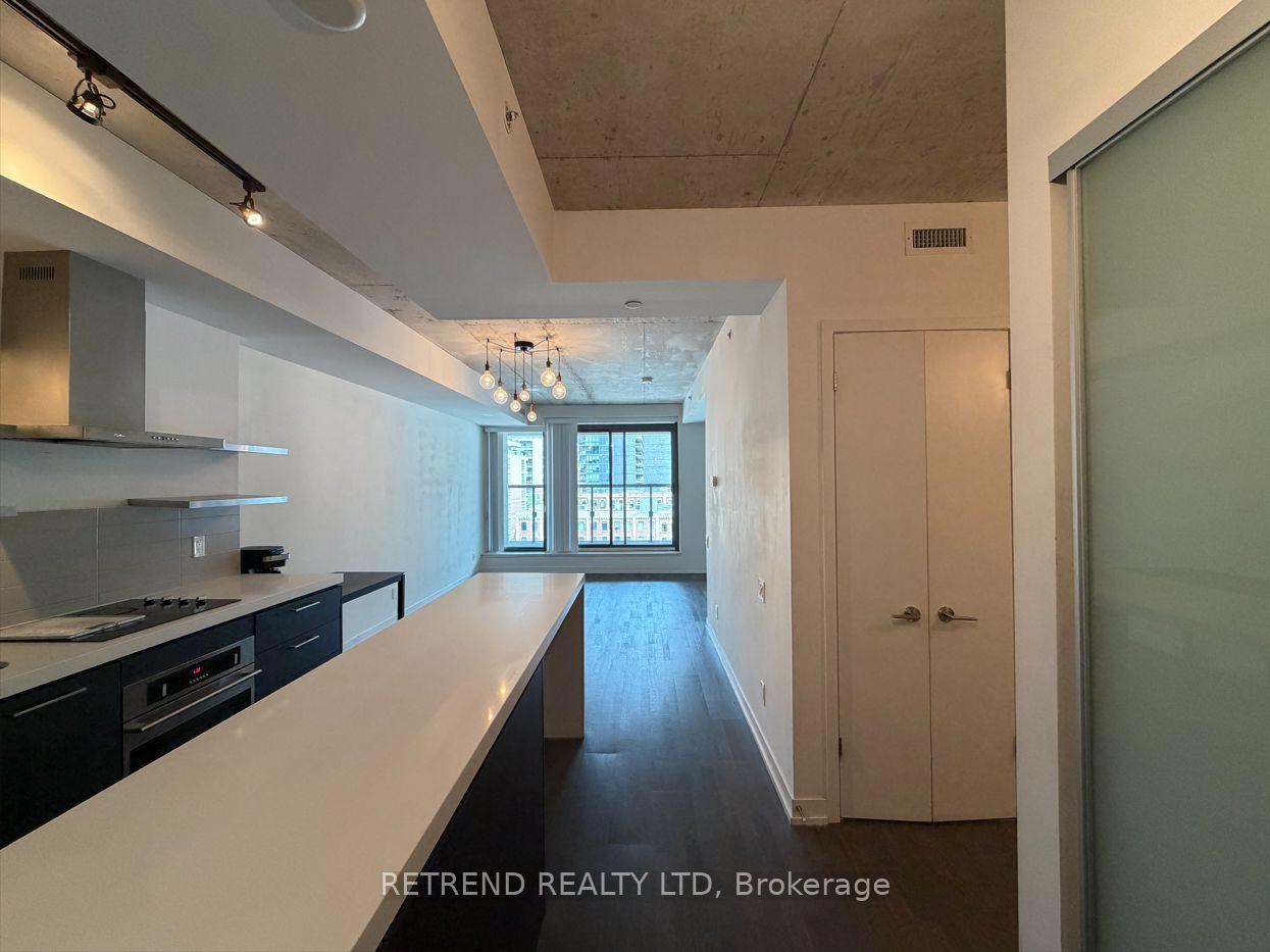 Photo 2 of Unit 610, 560 King Street W, Toronto, Waterfront Communities — HOMEH