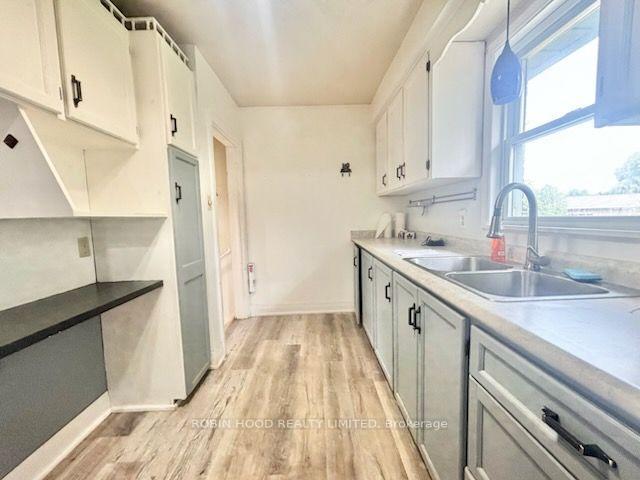 Photo 10 of Unit main, 5904 Carman Street, Niagara Falls, Ker Park — HOMEH
