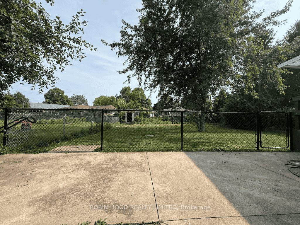 Photo 13 of Unit main, 5904 Carman Street, Niagara Falls, Ker Park — HOMEH