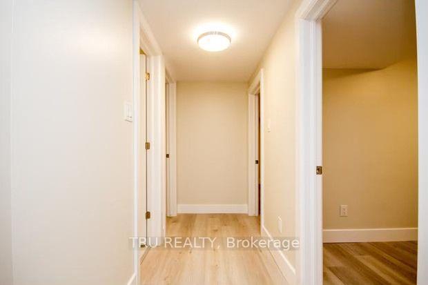 Photo 12 of Unit B, 2430 Iris Street, Ottawa, Parkway Park — HOMEH