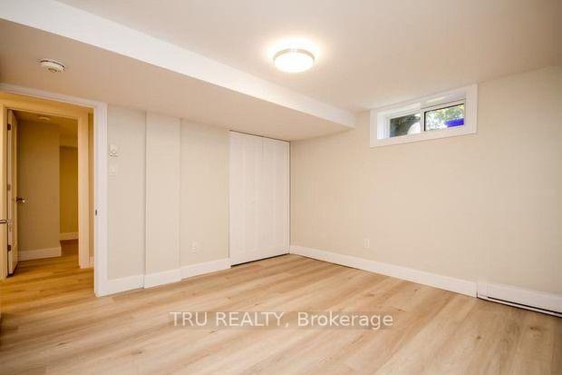 Photo 14 of Unit B, 2430 Iris Street, Ottawa, Parkway Park — HOMEH