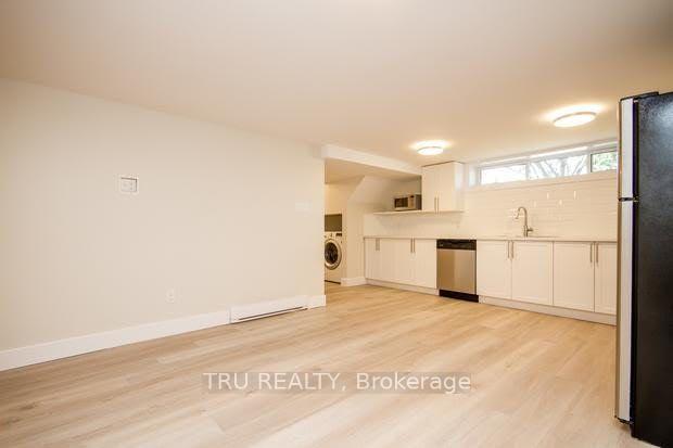 Photo 22 of Unit B, 2430 Iris Street, Ottawa, Parkway Park — HOMEH