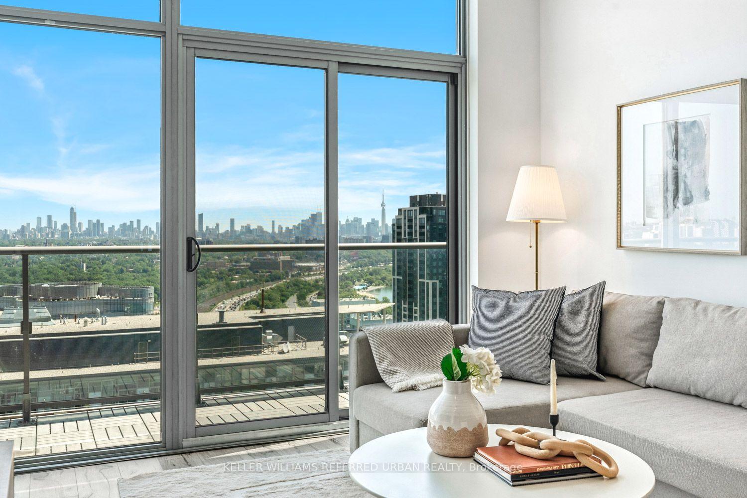 Photo 11 of Unit PH3513, 105 The Queensway, Toronto, High Park-Swansea — HOMEH