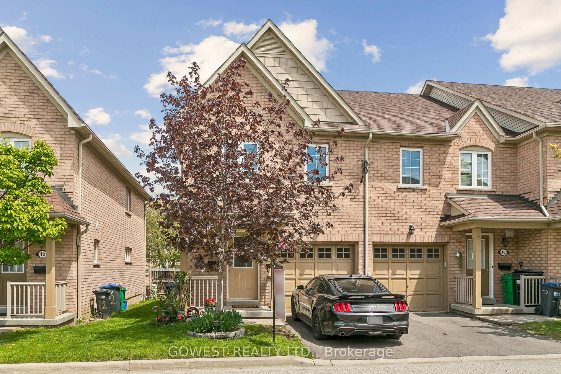 Front of Unit 14, 3150 Erin Centre Boulevard