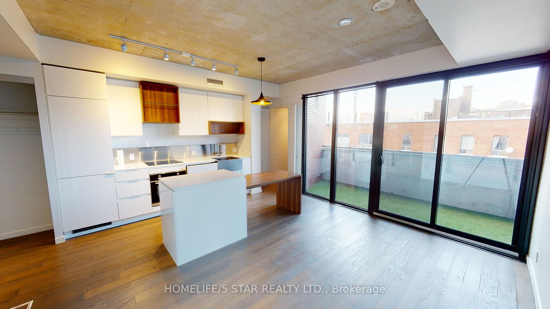 Photo 3 of Unit 310, 383 Sorauren Avenue, Toronto, Roncesvalles — HOMEH
