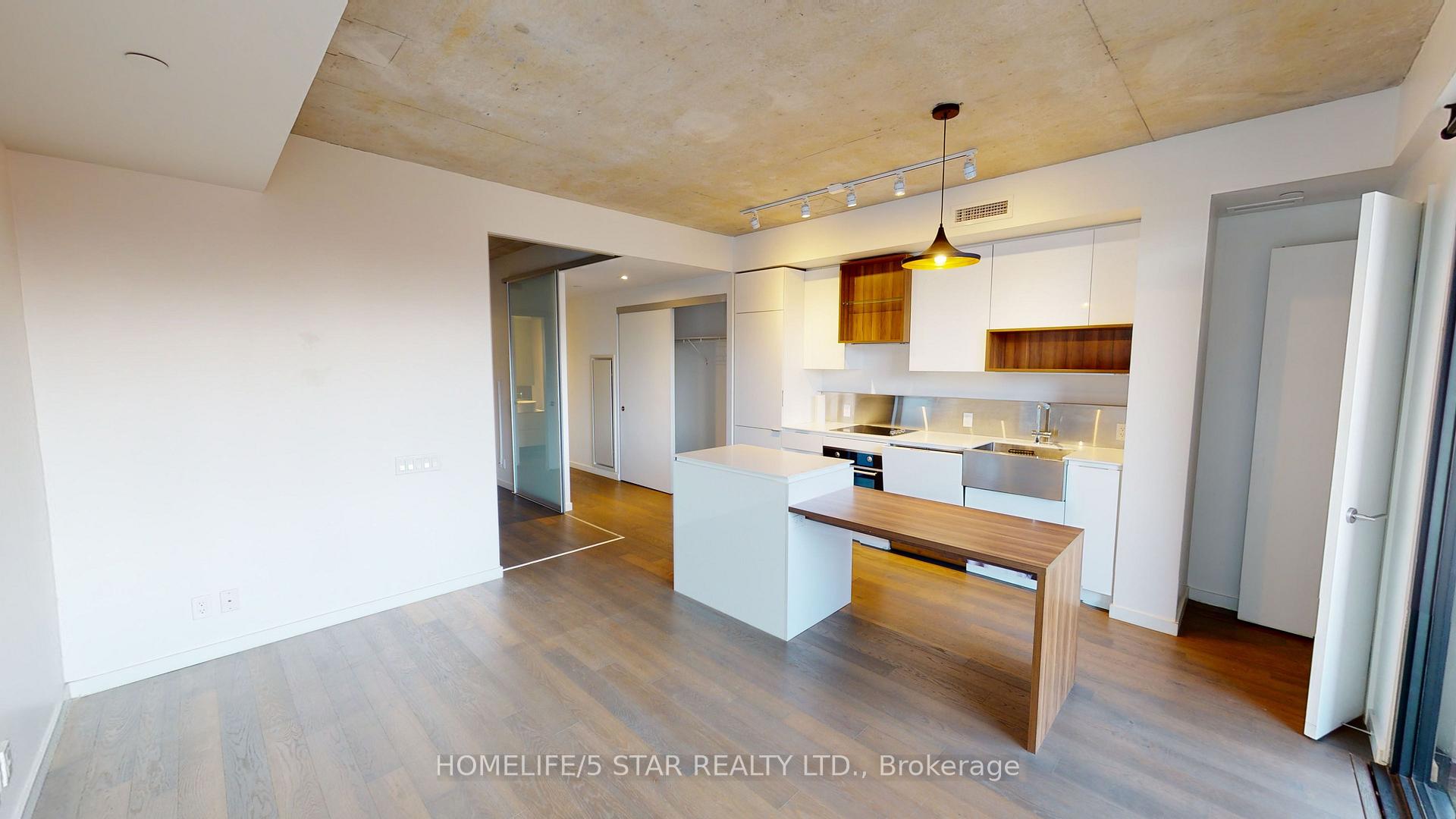 Photo 5 of Unit 310, 383 Sorauren Avenue, Toronto, Roncesvalles — HOMEH