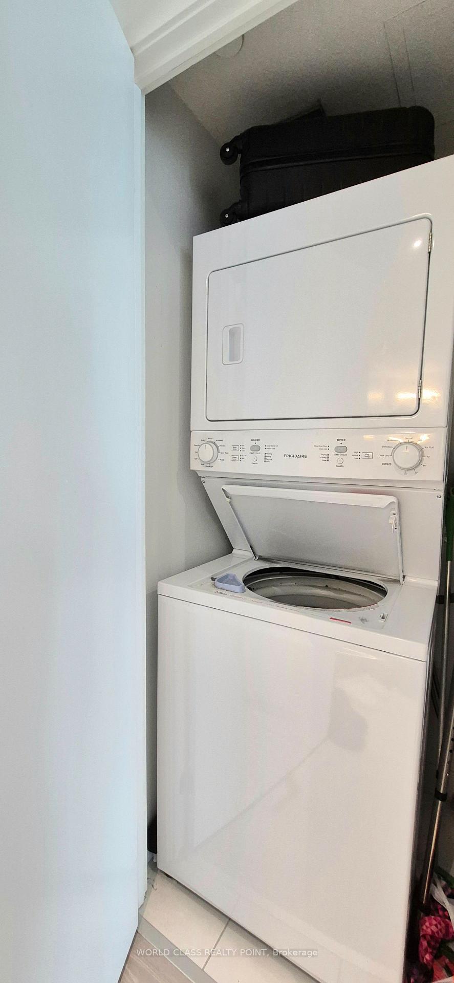 Photo 10 of Unit 724, 15 Queens Quay E, Toronto, Waterfront Communities — HOMEH