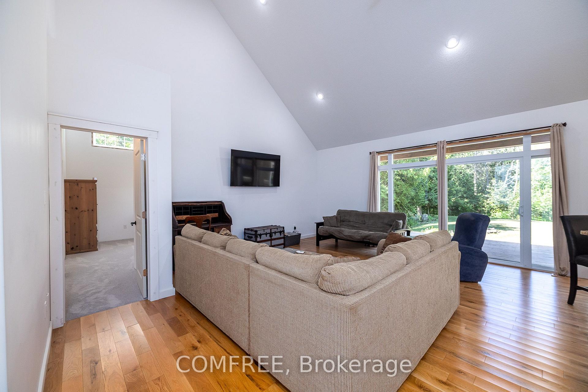 Photo 18 of 38 Bell Drive, Northern Bruce Peninsula — HOMEH