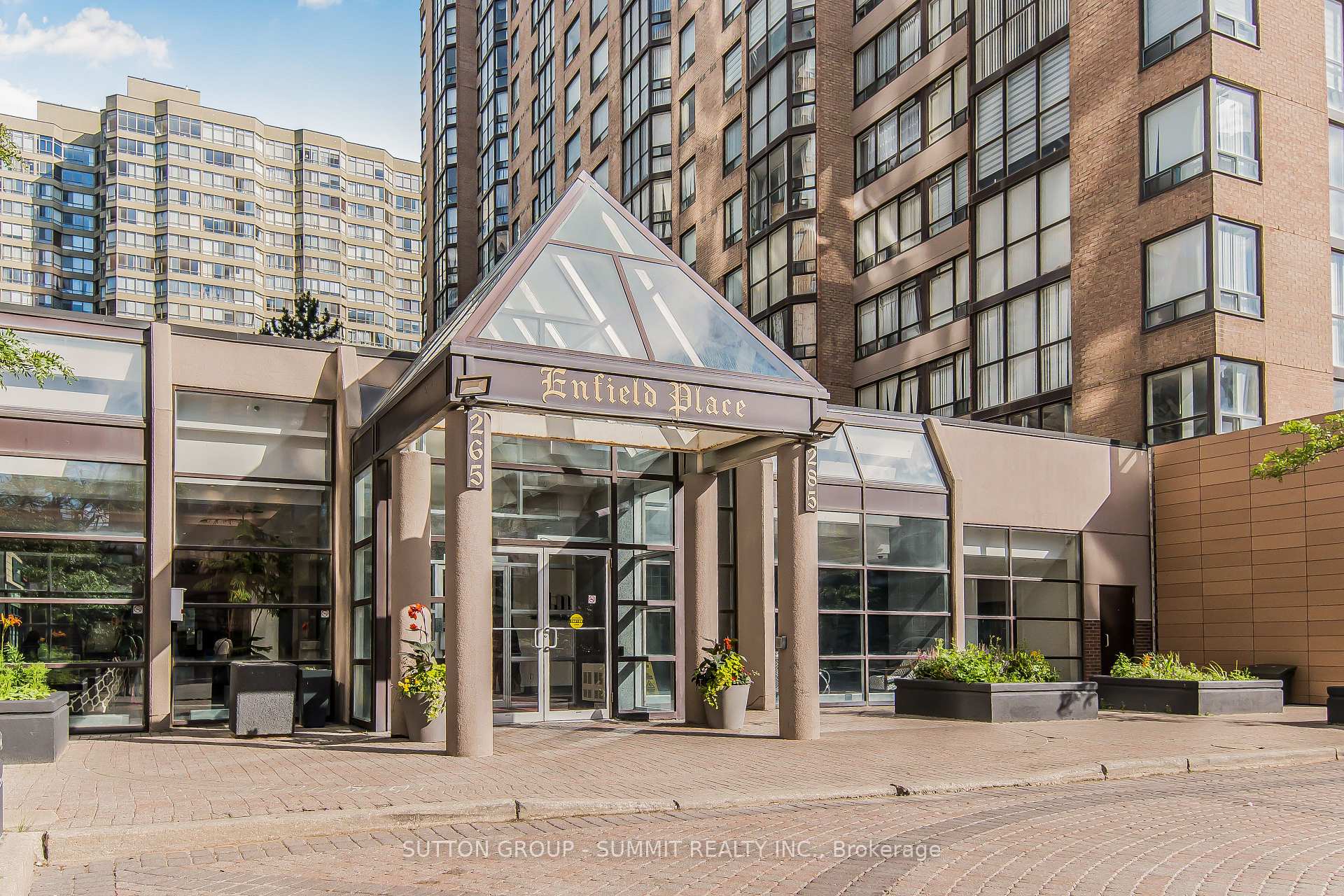 Front of Unit 1606, 285 Enfield Place
